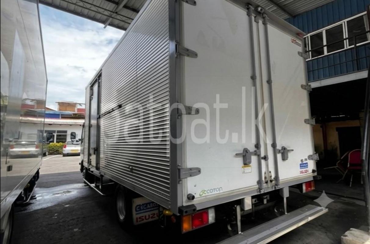 Isuzu ELF 2017 - නැවත සකස් කල ට්‍රක් රථය sale in Sri Lanka - patpat.lk