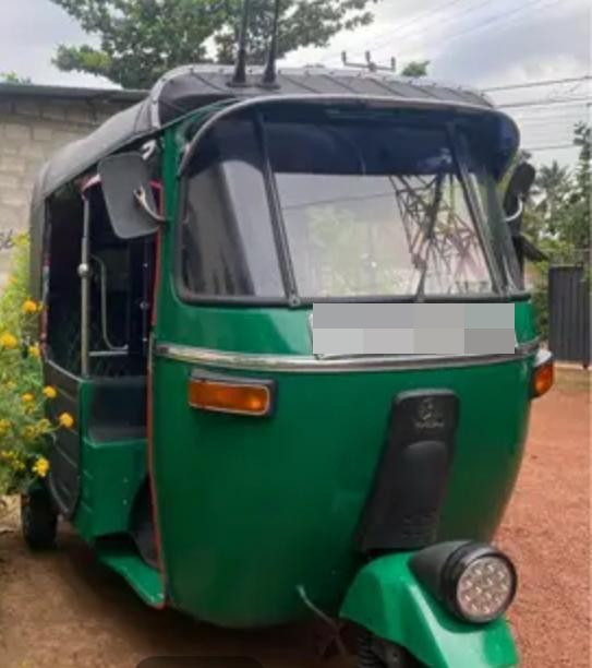 Bajaj 2 stroke 2004 - Used Three wheeler sale in Sri Lanka - patpat.lk