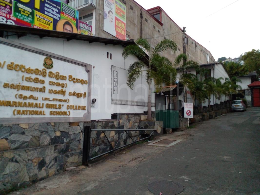 Building for Sale in Kandy