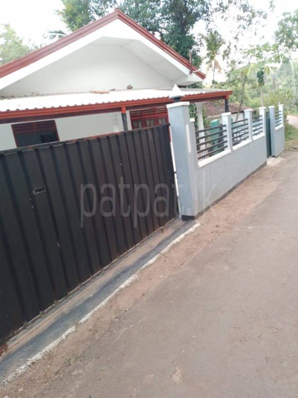House for Sale in Minuwangoda