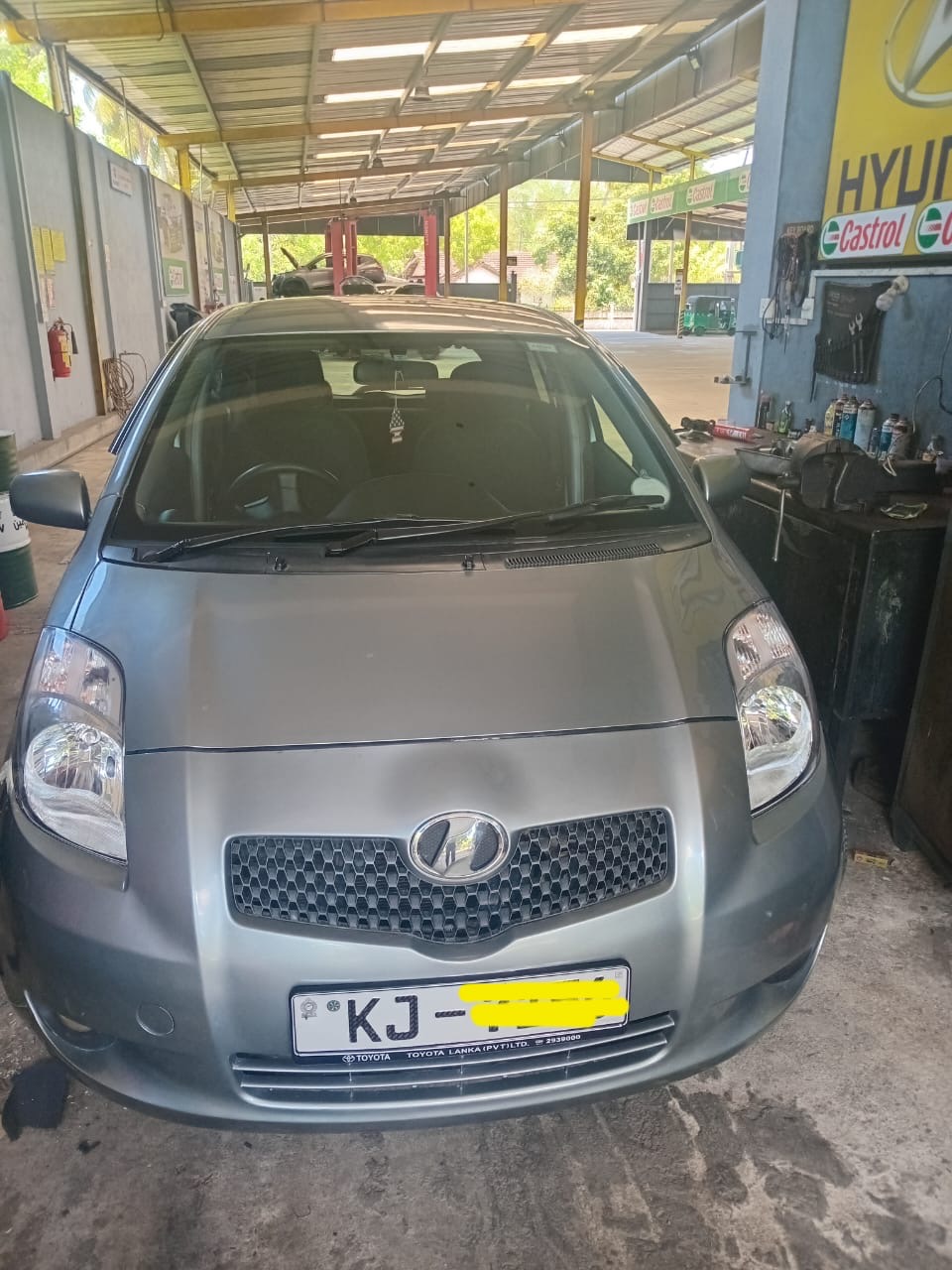 Toyota Vitz 2007 - Used Car sale in Sri Lanka - patpat.lk