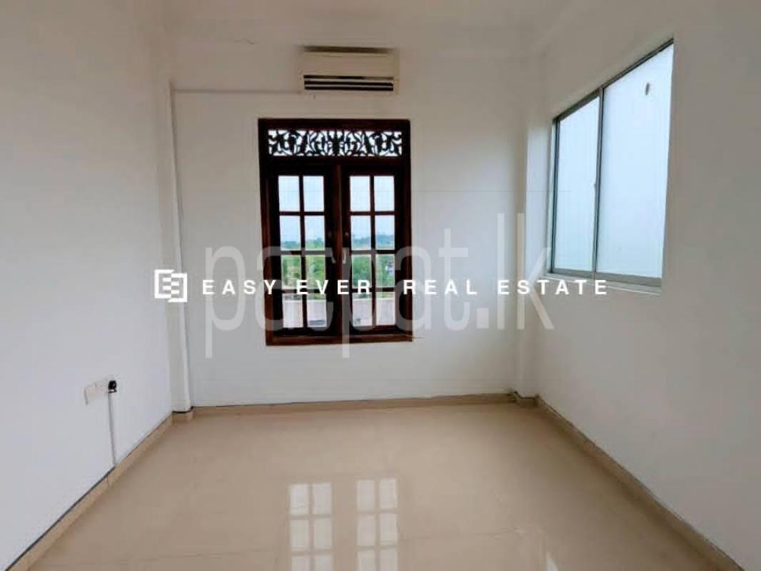 House for Sale in Negombo