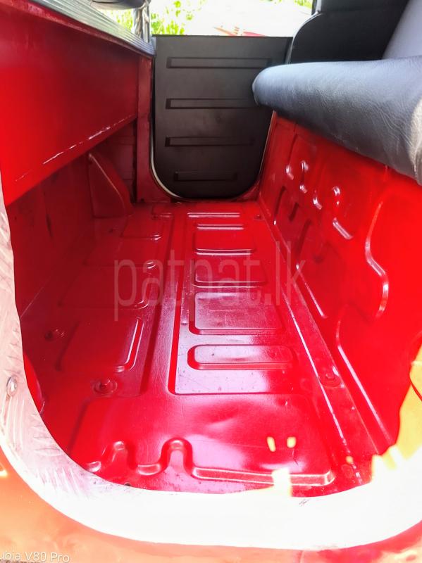 Bajaj Three Wheel 2011 - பயன்படுத்தப்பட்டது முச்சக்கர வண்டி sale in Sri Lanka - patpat.lk