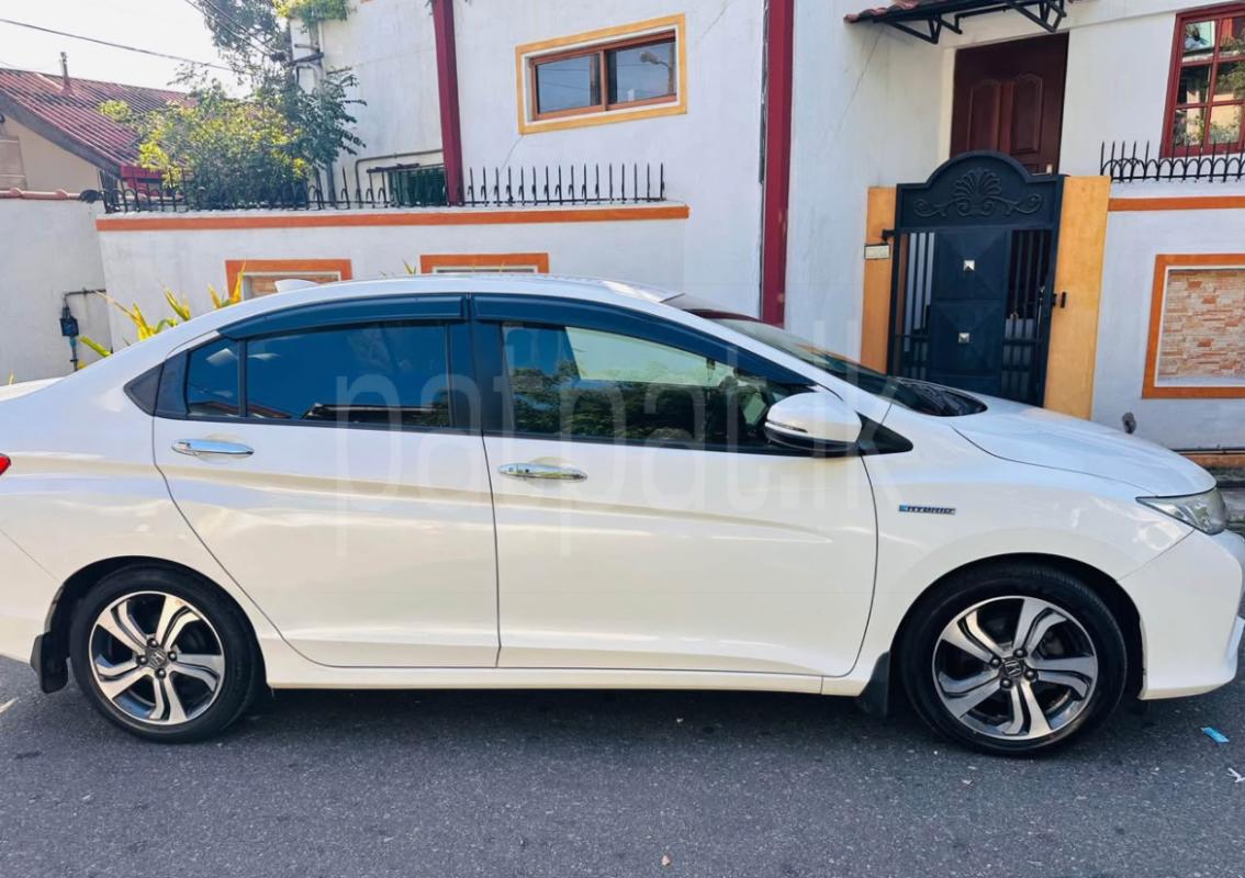 Advertisement image 1