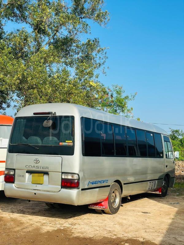 Toyota Coaster 1999 - பயன்படுத்தப்பட்டது பஸ் sale in Sri Lanka - patpat.lk