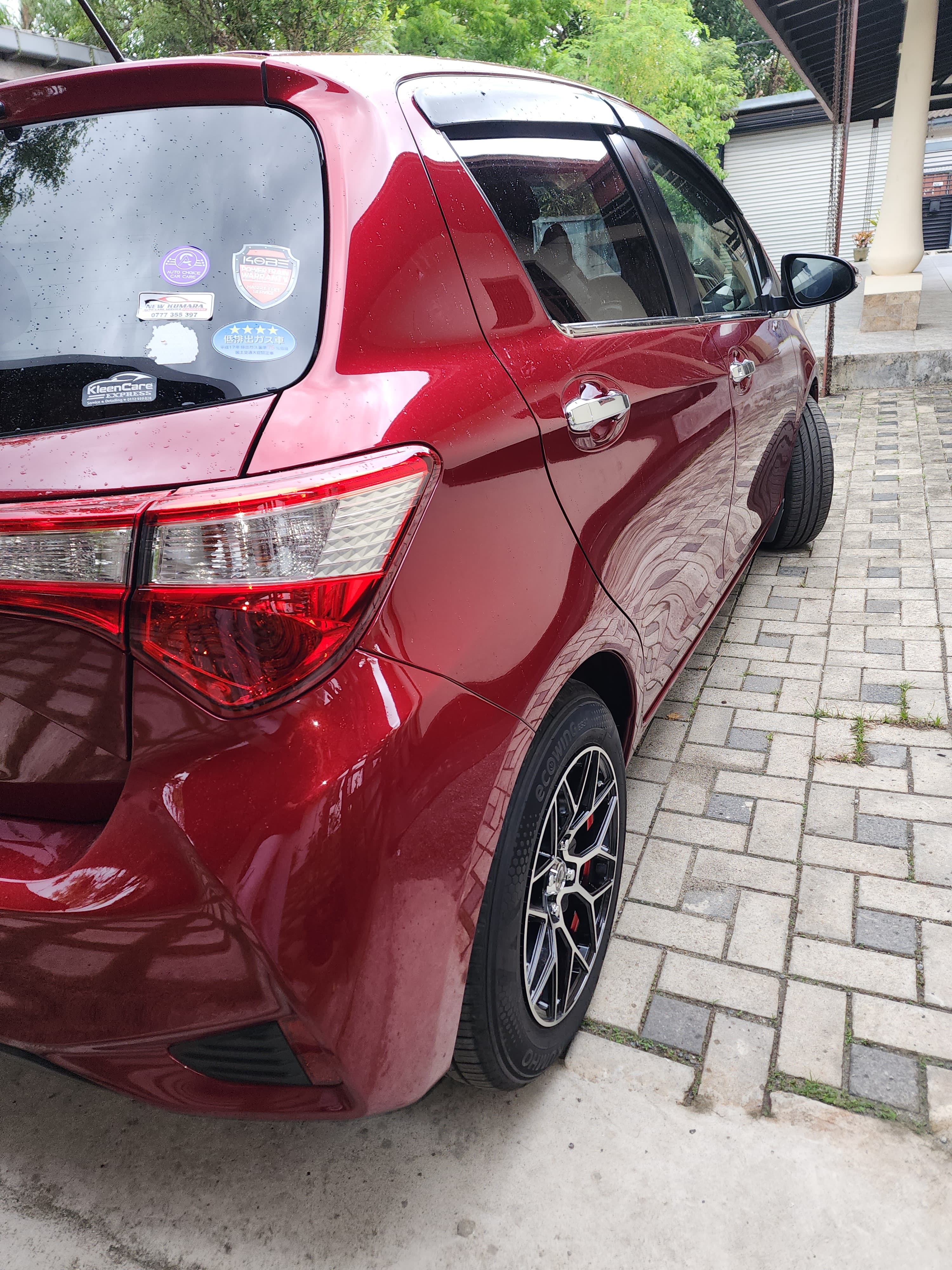 Toyota Vitz 2019 - பயன்படுத்தப்பட்டது கார் sale in Sri Lanka - patpat.lk