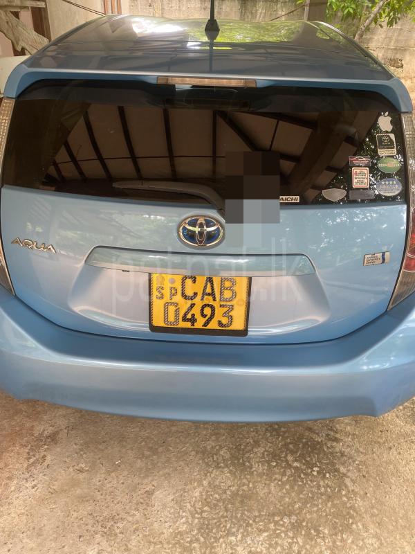 Toyota Aqua 2014 - பயன்படுத்தப்பட்டது கார் sale in Sri Lanka - patpat.lk