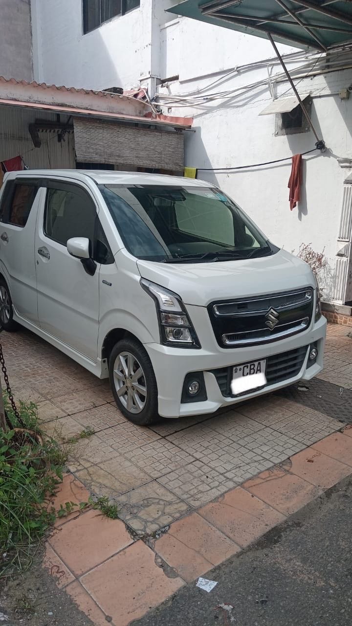 Suzuki Wagon R 2018 - பயன்படுத்தப்பட்டது கார் sale in Sri Lanka - patpat.lk