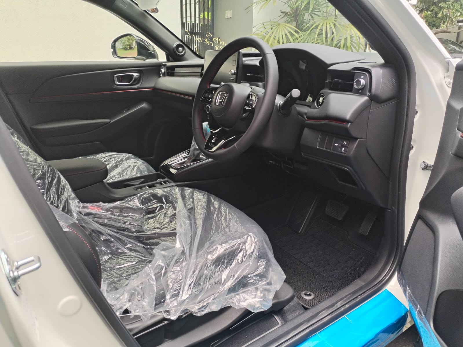 Honda Vezel 2025 - சான்றளிக்கப்பட்டது SUV sale in Sri Lanka - patpat.lk