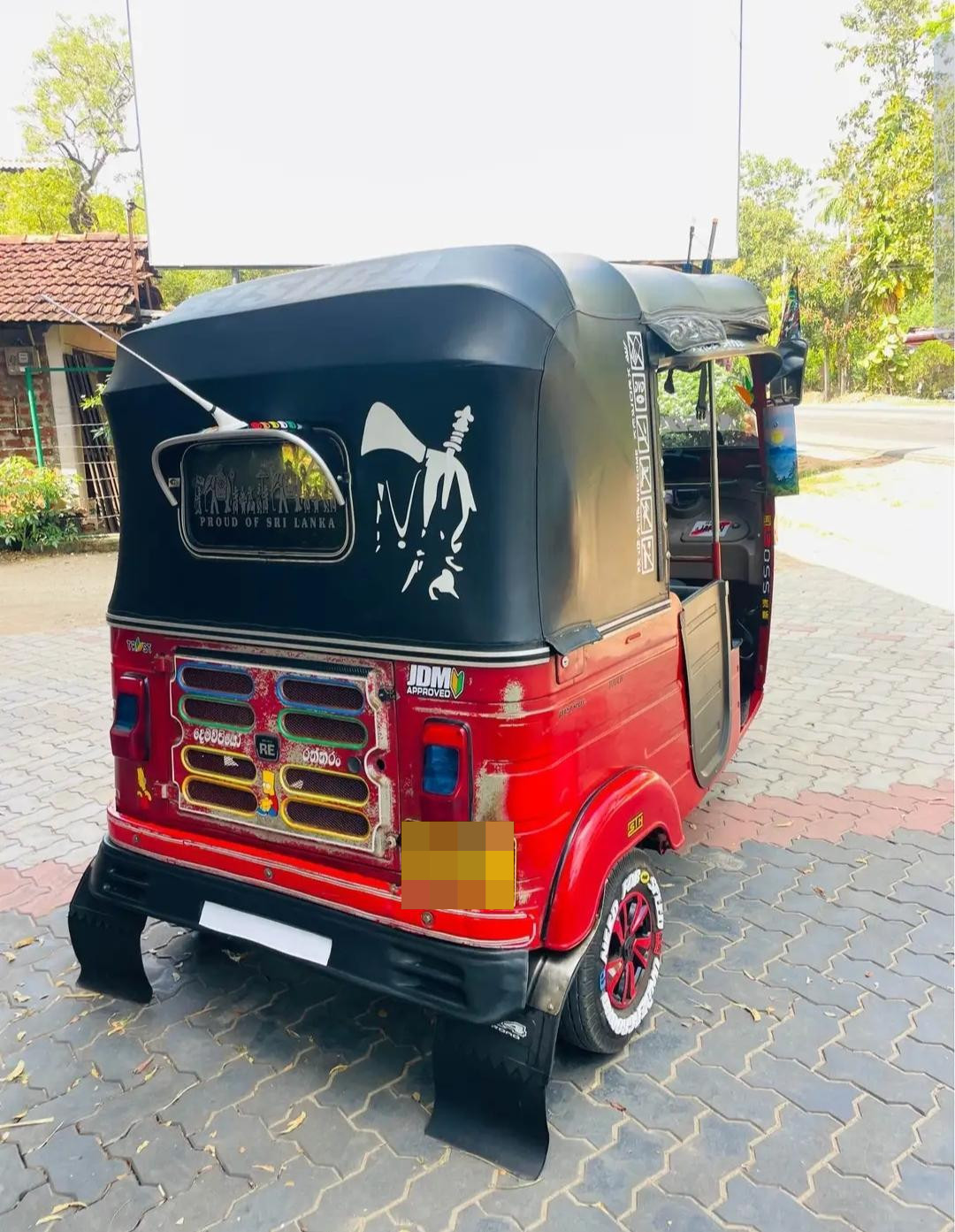 Bajaj Three Wheel 2015 - Used Three wheeler sale in Sri Lanka - patpat.lk