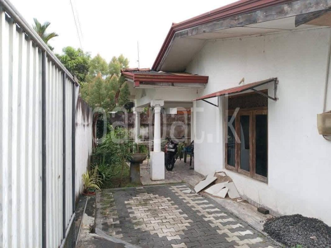 House for Sale in Panadura ads-image-1