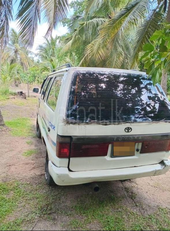 Toyota TownAce 1980 - Used Van sale in Sri Lanka - patpat.lk