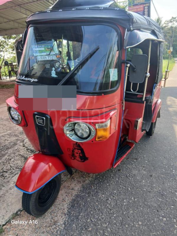 Bajaj Three Wheel 2012 - பயன்படுத்தப்பட்டது முச்சக்கர வண்டி sale in Sri Lanka - patpat.lk