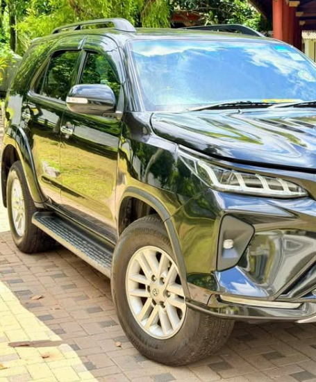 Toyota Fortuner 2013 - Used SUV sale in Sri Lanka - patpat.lk