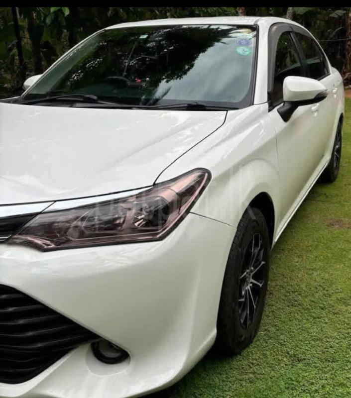 Toyota Axio 2015 - பயன்படுத்தப்பட்டது கார் sale in Sri Lanka - patpat.lk