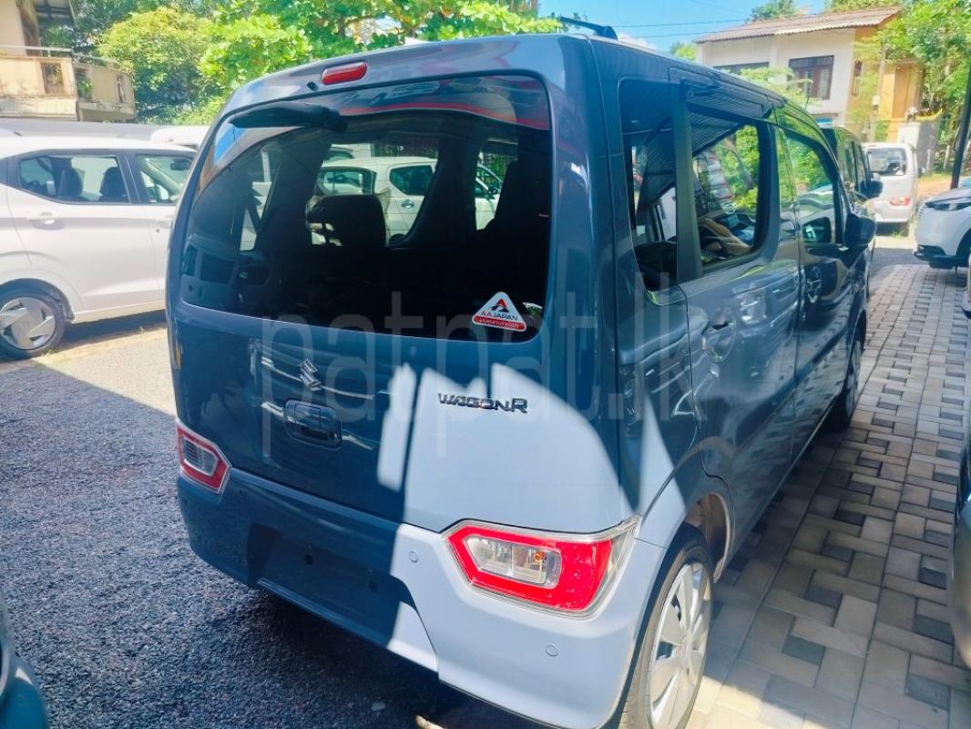 Advertisement image 4