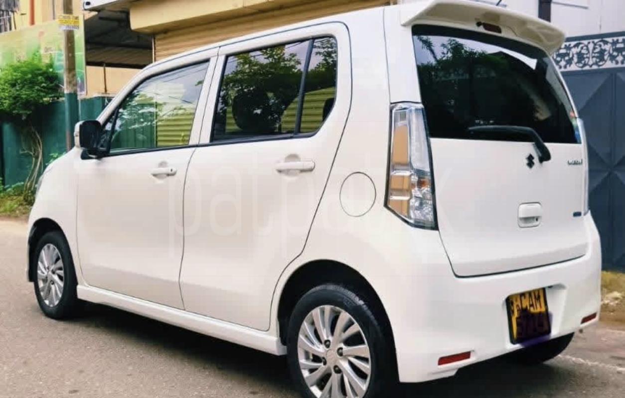 Suzuki Wagon R 2014 - பயன்படுத்தப்பட்டது கார் sale in Sri Lanka - patpat.lk