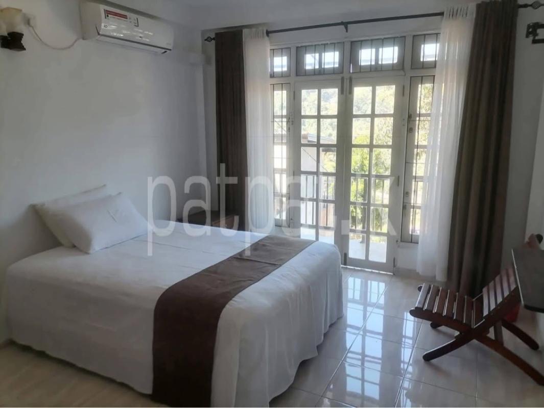 House for Sale in Peradeniya