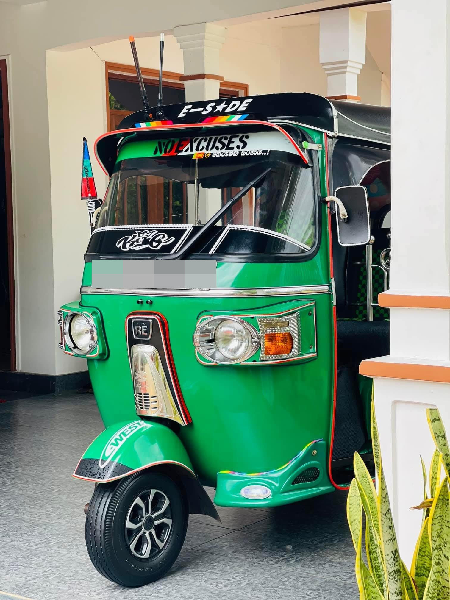 Bajaj Three Wheel 2013 - Used Three wheeler sale in Sri Lanka - patpat.lk