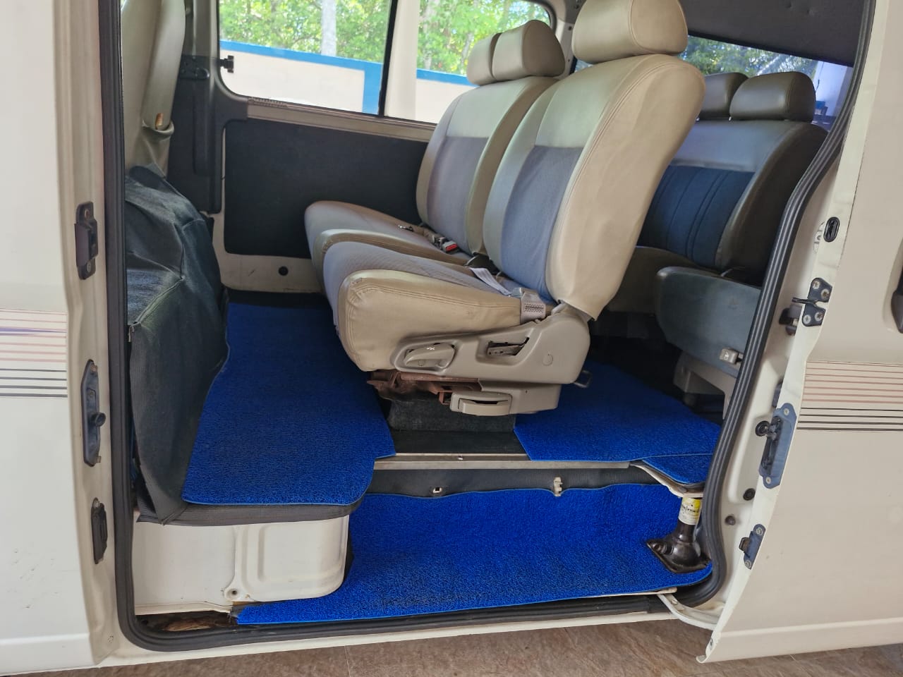 Nissan Caravan 2007 - Used Van sale in Sri Lanka - patpat.lk