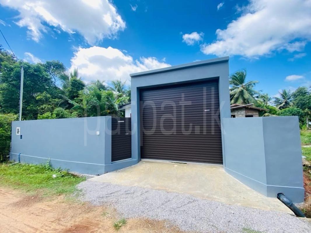 Advertisement image 6