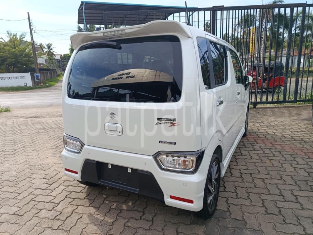 Advertisement image 3