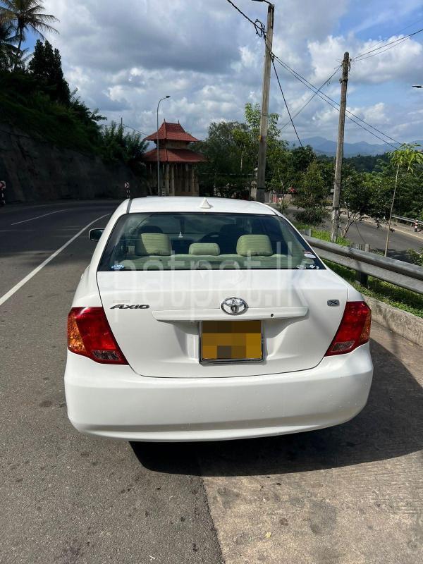 Toyota Axio 2007 - பயன்படுத்தப்பட்டது கார் sale in Sri Lanka - patpat.lk