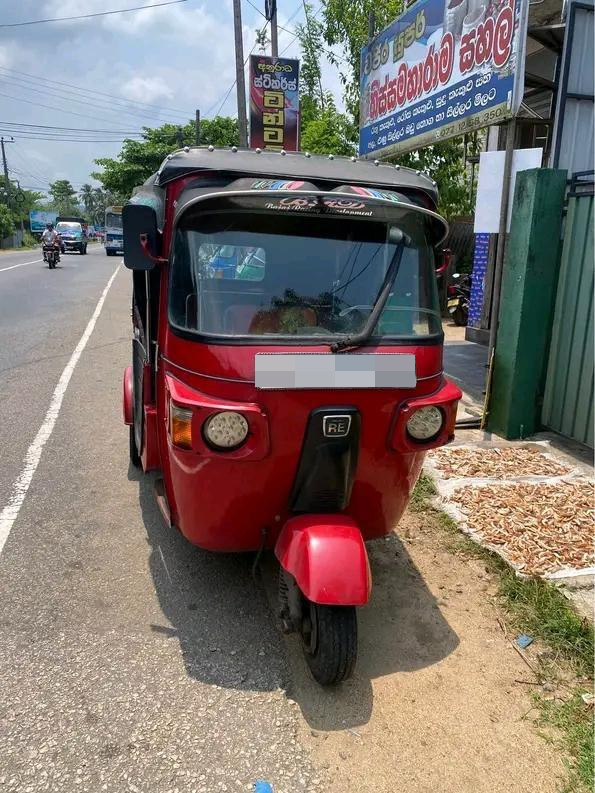 Bajaj Three Wheel 2010 - භාවිතා කරන ලද ත්‍රිරෝද රථය sale in Sri Lanka - patpat.lk