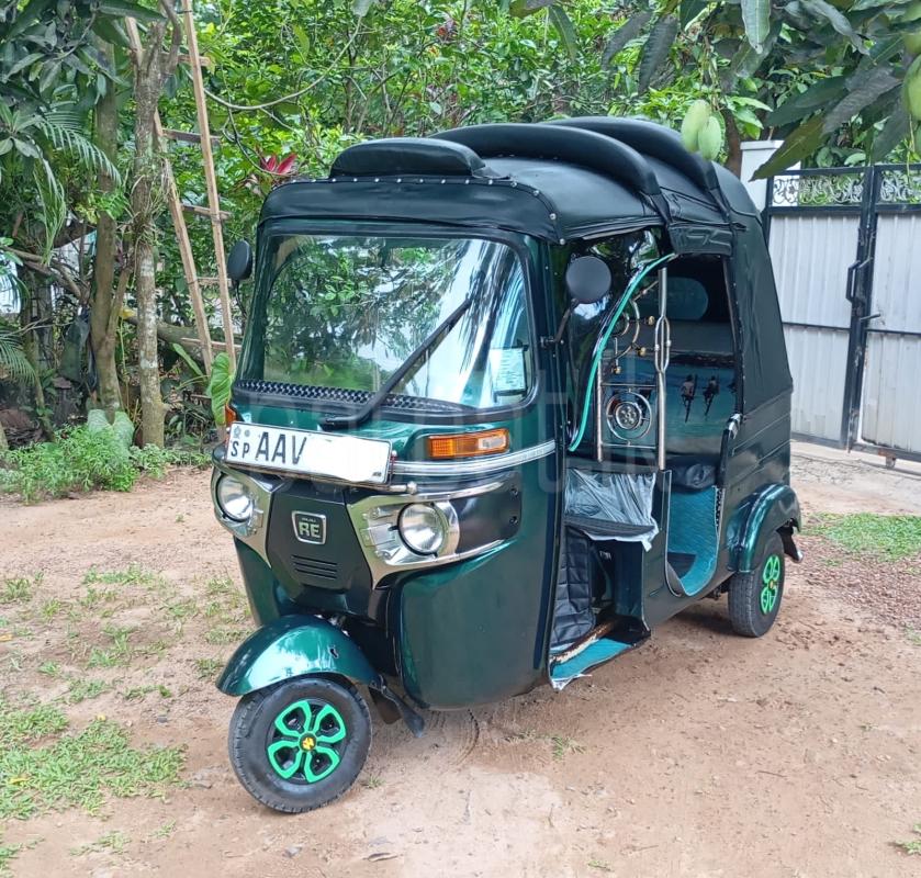 Bajaj Three Wheel 2014 - பயன்படுத்தப்பட்டது முச்சக்கர வண்டி sale in Sri Lanka - patpat.lk