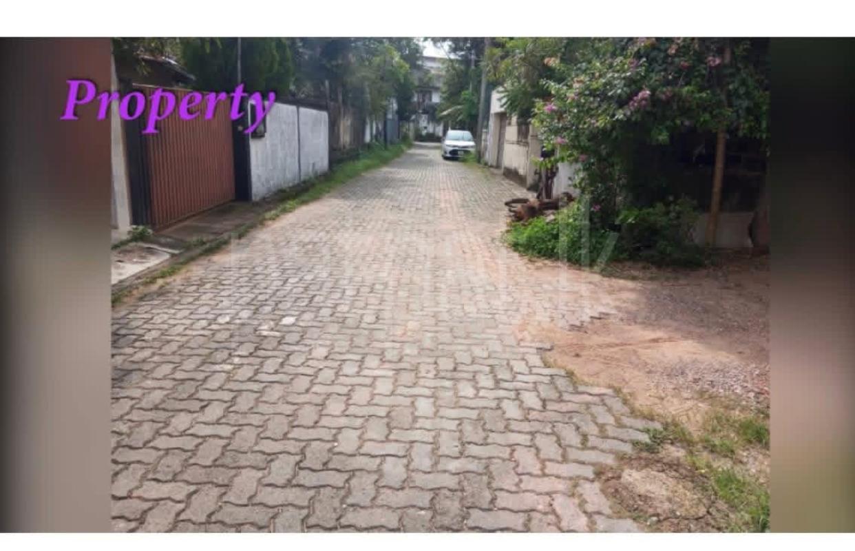 Residential Land for Sale in Mount Lavinia ads-image-1