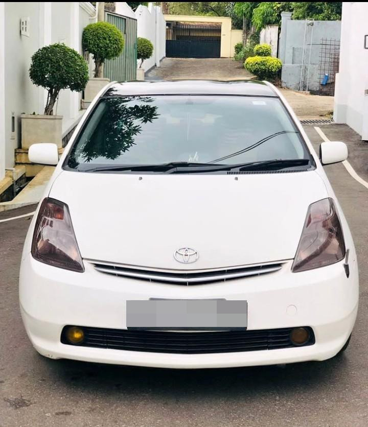 Toyota Prius 2008 - பயன்படுத்தப்பட்டது கார் sale in Sri Lanka - patpat.lk