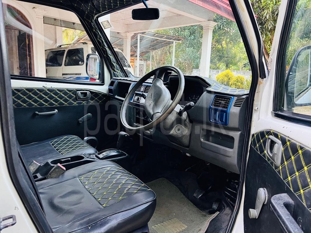 Advertisement image 6