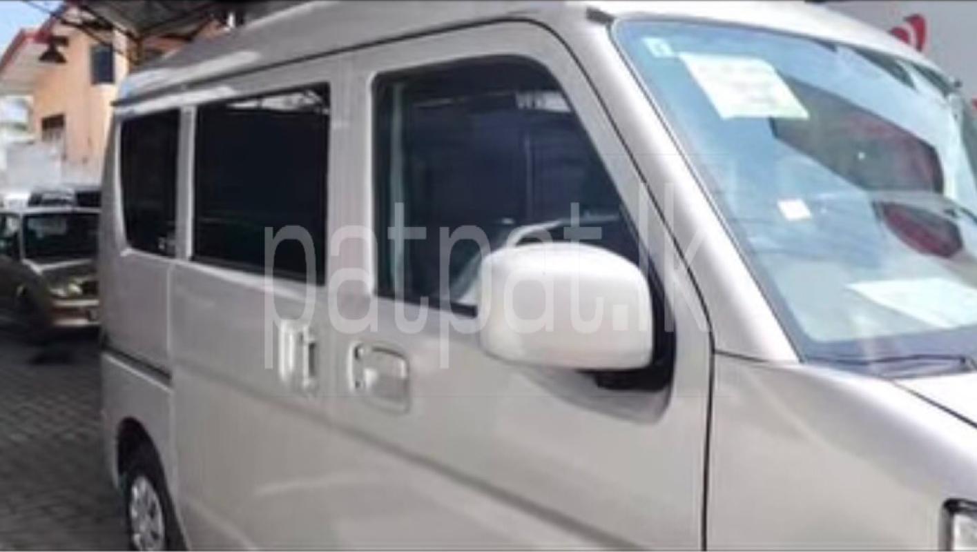 Advertisement image 3