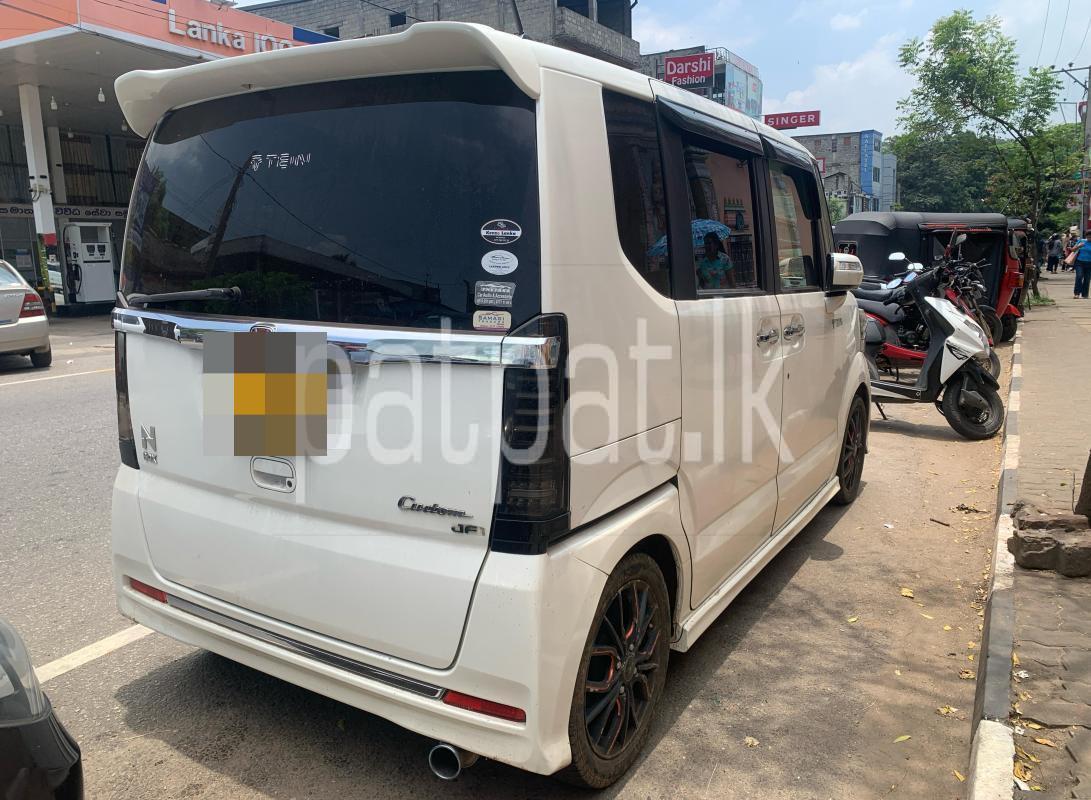 Advertisement image 1