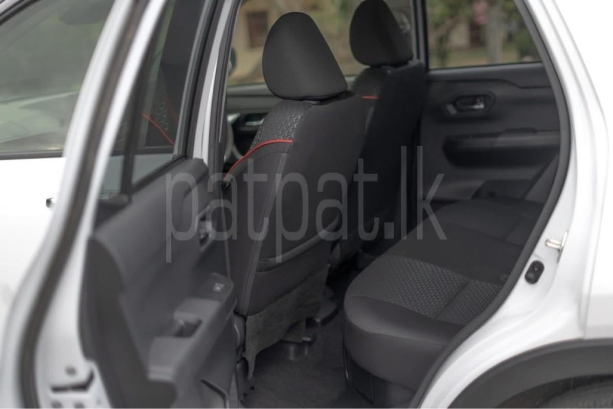 Advertisement image 6