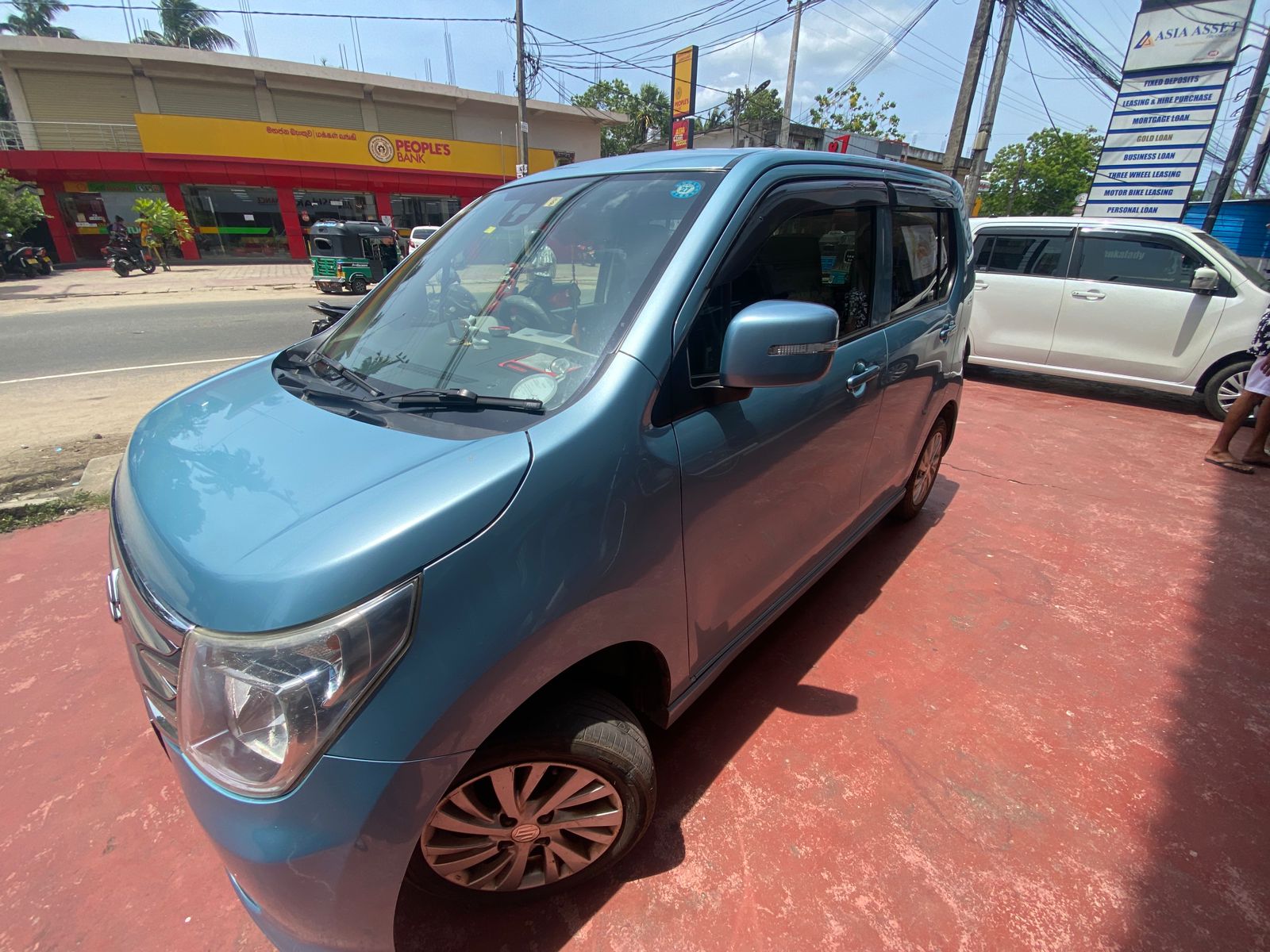 Suzuki Wagon R 2014 - பயன்படுத்தப்பட்டது கார் sale in Sri Lanka - patpat.lk