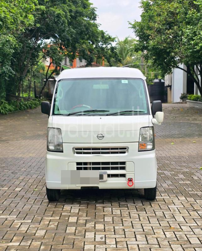 Nissan Clipper 2014 - பயன்படுத்தப்பட்டது வேன் sale in Sri Lanka - patpat.lk