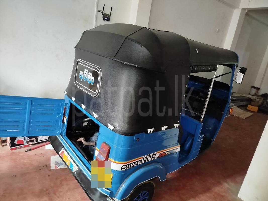 Bajaj Three Wheel 2012 - பயன்படுத்தப்பட்டது முச்சக்கர வண்டி sale in Sri Lanka - patpat.lk