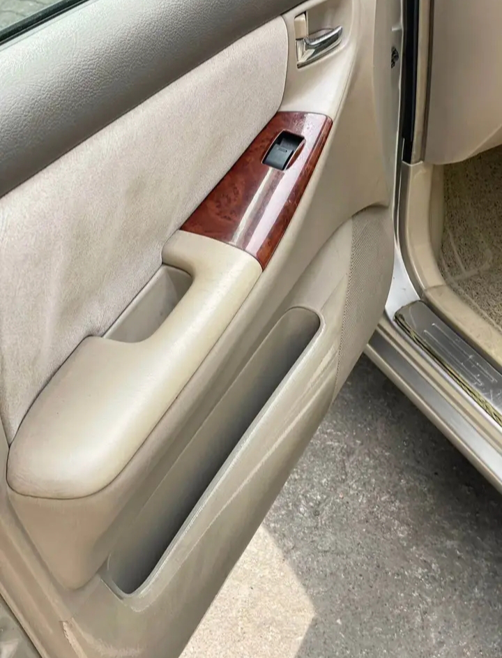Toyota Corolla 2001 - பயன்படுத்தப்பட்டது பஸ் sale in Sri Lanka - patpat.lk