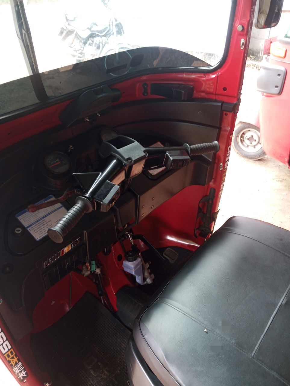 Bajaj Three Wheel 2016 - Used Three wheeler sale in Sri Lanka - patpat.lk