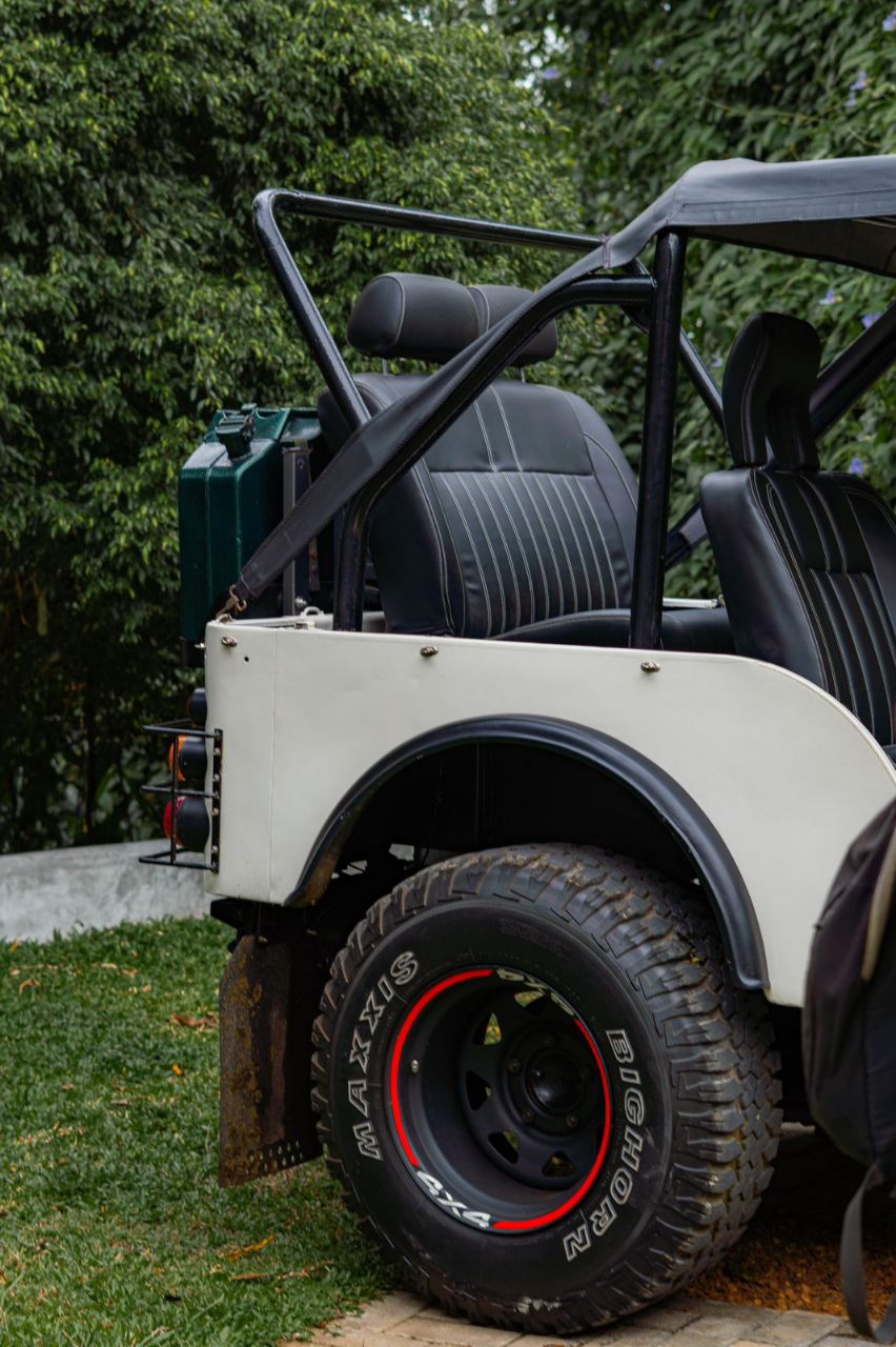 Mitsubishi 4DR5 2000 - Used SUV sale in Sri Lanka - patpat.lk