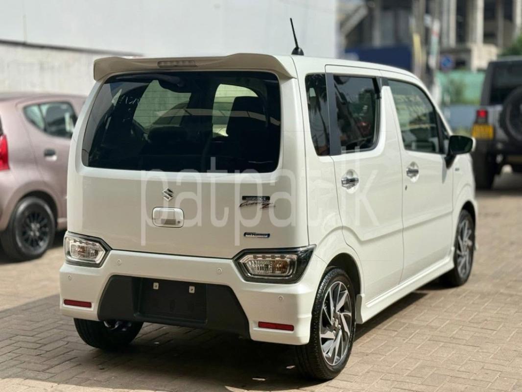 Advertisement image 3