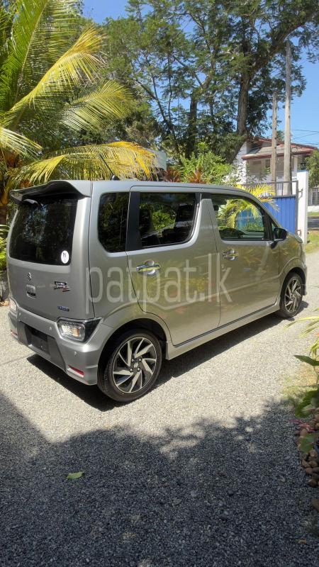 Advertisement image 3