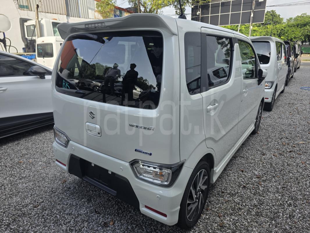 Suzuki Wagon R 2026 - අලුත් කාර් sale in Sri Lanka - patpat.lk