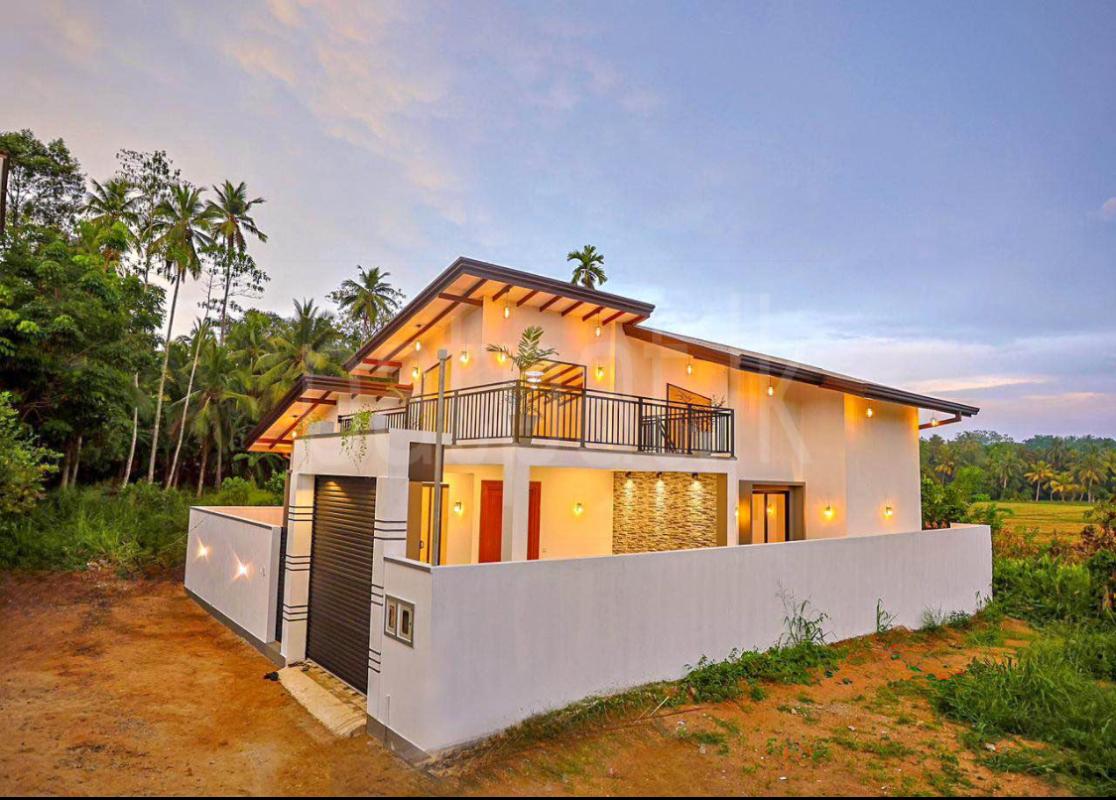 House for Sale in Athurugiriya ads-image-1