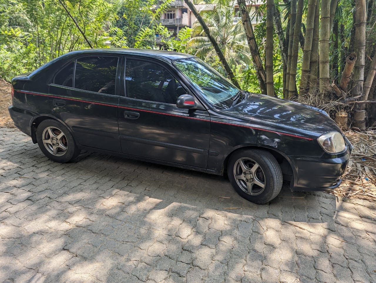 Hyundai Accent 2003 - Used Car sale in Sri Lanka - patpat.lk