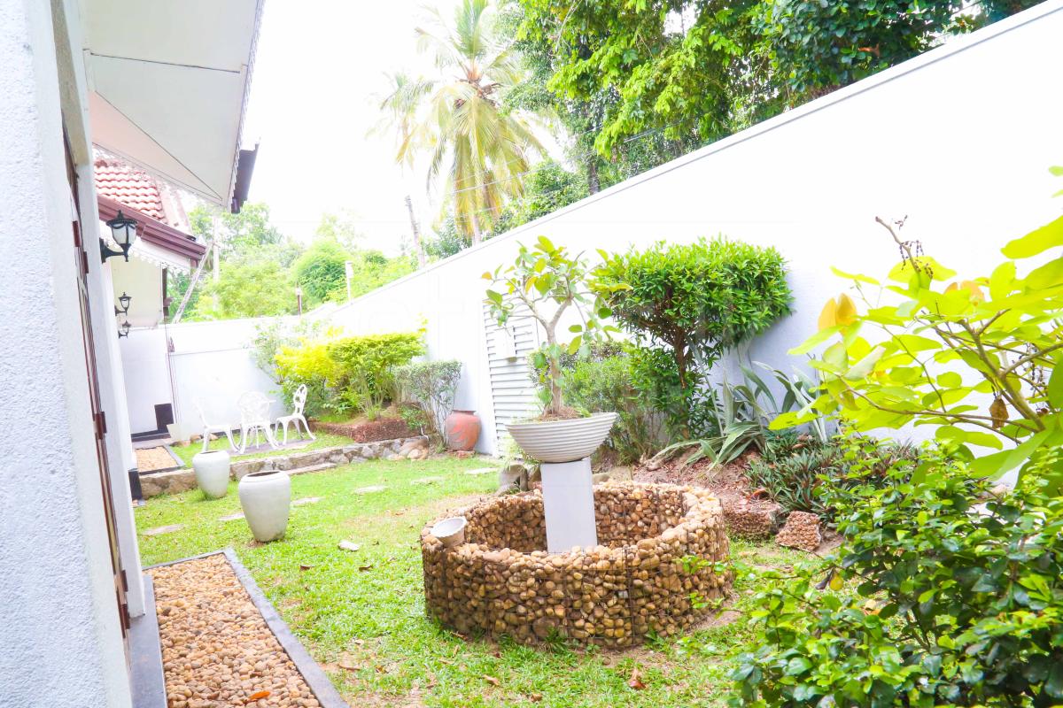 House for Sale in Udugampola