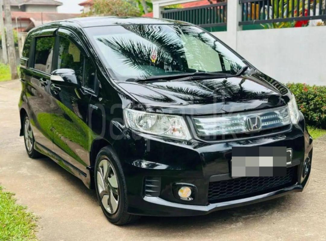 Advertisement image 3