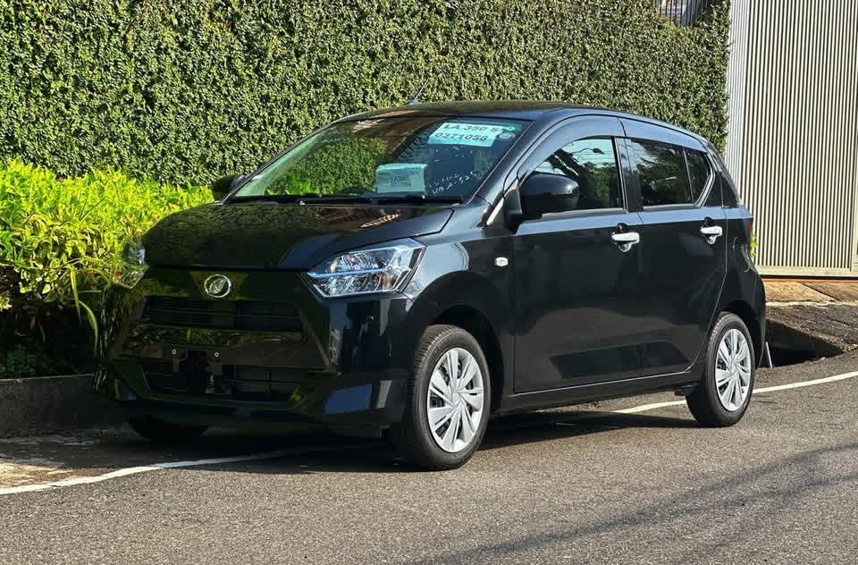 Advertisement image 1