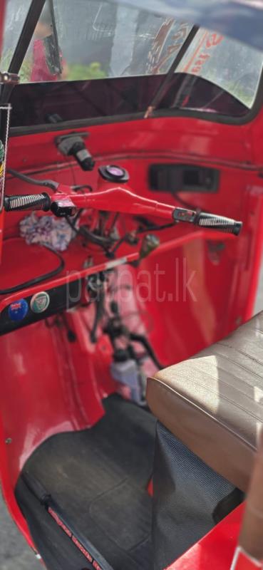 Bajaj 2 stroke 2007 - பயன்படுத்தப்பட்டது முச்சக்கர வண்டி sale in Sri Lanka - patpat.lk